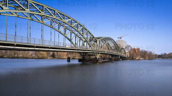 Long exposure, the Havel at the Eiswerder Bridge in Berlin-Spandau, Germany, Europe