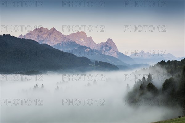 Sunrise and morning fog, Geroldsee or Wagenbruechsee, Kruen near Mittenwald, Werdenfelser Land, Upper Bavaria, Bavaria, Germany, Europe