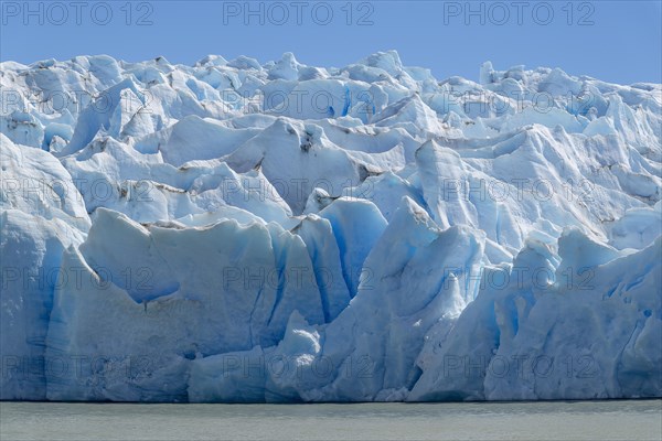 Glacier, Lago Grey, Torres del Paine National Park, Parque Nacional Torres del Paine, Cordillera del Paine, Towers of the Blue Sky, Region de Magallanes y de la Antartica Chilena, Ultima Esperanza Province, UNESCO Biosphere Reserve, Patagonia, End of the World, Chile, South America