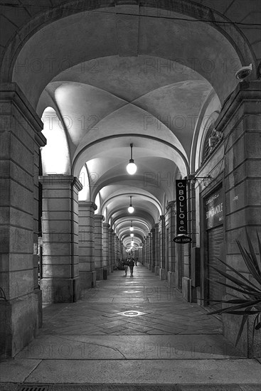 Historic arcade at the harbour, Piazza Dinegro, Genoa, Italy, Europe
