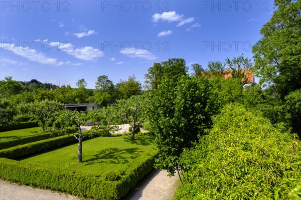 Schlosspark, Starnberg, Fuenfseenland, Upper Bavaria, Bavaria, Germany, Europe