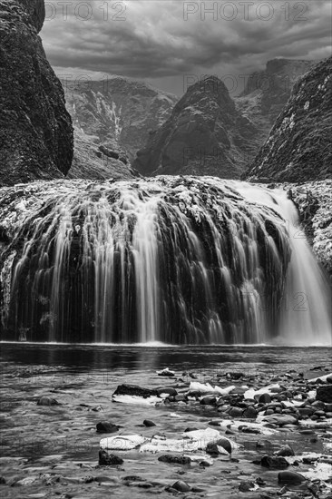 Stjornarfoss waterfall, near Kirkjubaejarklaustur, black and white photo, Sudurland, Iceland, Europe