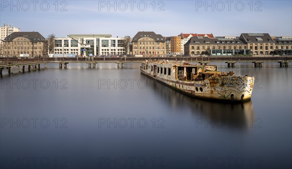 Long exposure, the Spree at Treptower Osthafen, Berlin, Germany, Europe