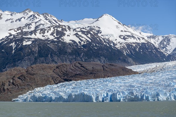 Glacier, Lago Grey, Torres del Paine National Park, Parque Nacional Torres del Paine, Cordillera del Paine, Towers of the Blue Sky, Region de Magallanes y de la Antartica Chilena, Ultima Esperanza Province, UNESCO Biosphere Reserve, Patagonia, End of the World, Chile, South America