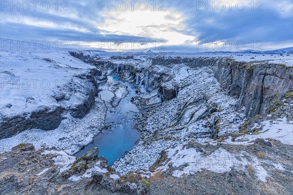 Hrauneyjarfoss waterfalls, onset of winter, Sudurland, Iceland, Europe