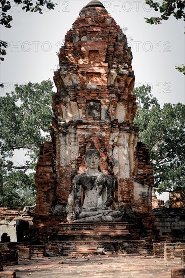 Ancient temple ruins in Wat Choeng Tha, part of the famous Ayutthaya Historical Park in Thailand. Ayutthaya, Thailand, Asia