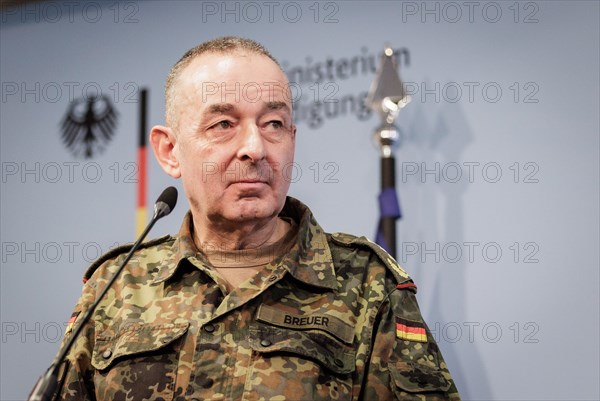 General Carsten Breuer, Inspector General of the Bundeswehr, at a press conference on the structural reform of the Bundeswehr in Berlin, 4 April 2024