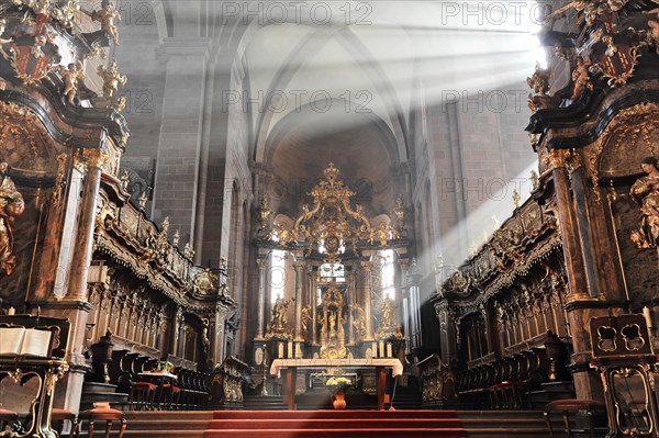Speyer Cathedral, The morning sun illuminates the baroque choir of a historic church, Speyer Cathedral, Unesco World Heritage Site, Foundation stone laid around 1030, Speyer, Rhineland-Palatinate, Germany, Europe