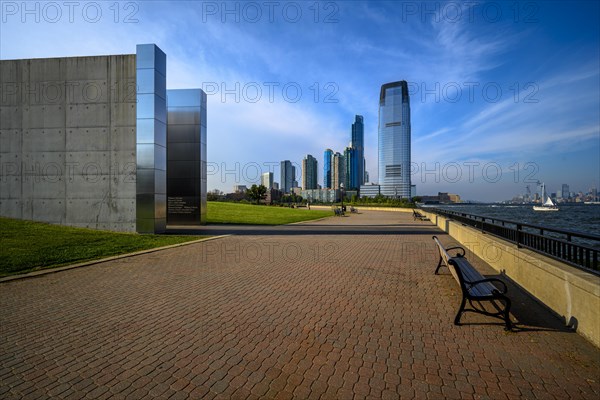 Views on New York Harbor, Manhattan and Statue of Liberty from the Liberty State Park, Jersey City, NJ, USA, USA, North America