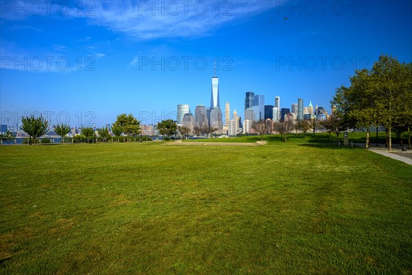 Views on New York Harbor, Manhattan and Statue of Liberty from the Liberty State Park, Jersey City, NJ, USA, USA, North America