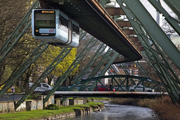 Suspension railway over the river Wupper in the Barmen district, Wuppertal, North Rhine-Westphalia, Germany, Europe