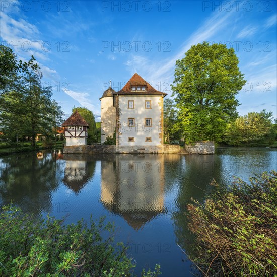 Kleinbardorf moated castle, municipality of Sulzfeld, Hassberge, Rhoen-Grabfeld, Lower Franconia, Bavaria, Germany, Europe