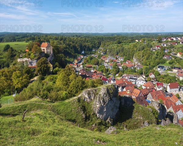 View from the mountain rescue cross to Pottenstein with castle and landscape, Townscape, Franconian Switzerland, Franconian Alb, Upper Franconia, Franconia, Bavaria