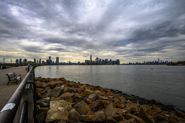 Views on New York Harbor, Manhattan and Statue of Liberty from the Liberty State Park, Jersey City, NJ, USA, USA, North America