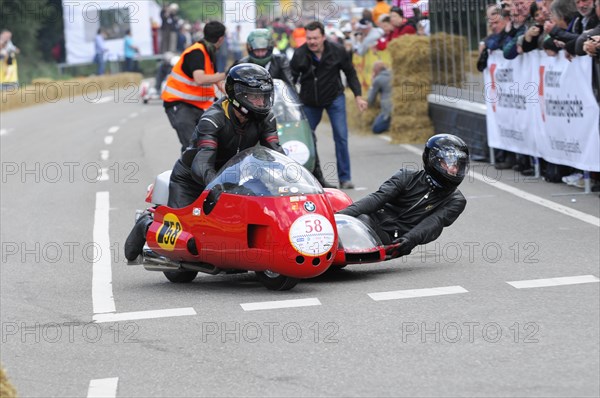 Motorbike with sidecar and focus on the racers in competition, SOLITUDE REVIVAL 2011, Stuttgart, Baden-Wuerttemberg, Germany, Europe