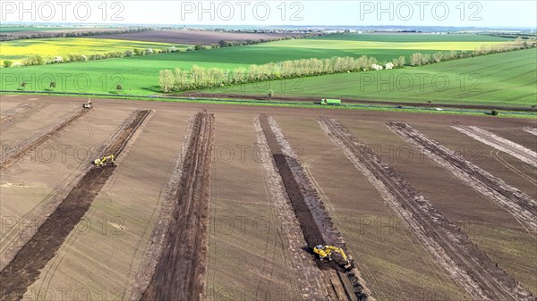 Excavators begin preparations for the construction site access road on the L 50 at the future Intel construction site in Magdeburg. The state of Saxony-Anhalt is financing the expansion of two construction site access roads from the L 50 state road to the Intel site, 08.04.2024., Magdeburg, Saxony-Anhalt, Germany, Europe