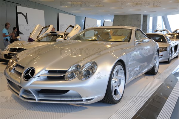 Museum, Mercedes-Benz Museum, Stuttgart, Silver Mercedes-Benz SLR McLaren in side view, on display in a hall, Mercedes-Benz Museum, Stuttgart, Baden-Wuerttemberg, Germany, Europe