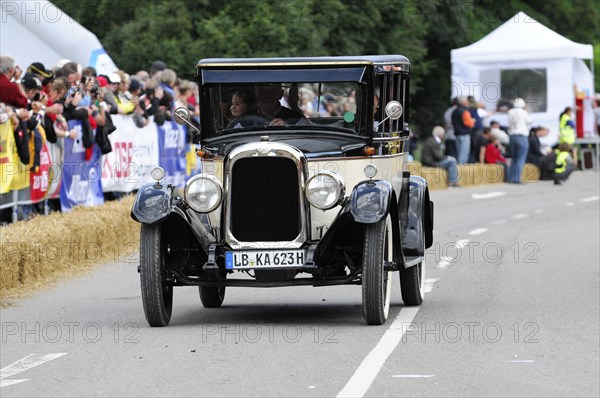 Cleveland Six, built in 1925, A black vintage car with a closed cabin takes part in a street parade, SOLITUDE REVIVAL 2011, Stuttgart, Baden-Wuerttemberg, Germany, Europe
