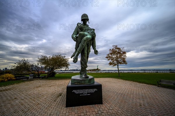 Views on New York Harbor, Manhattan and Statue of Liberty from the Liberty State Park, Jersey City, NJ, USA, USA, North America