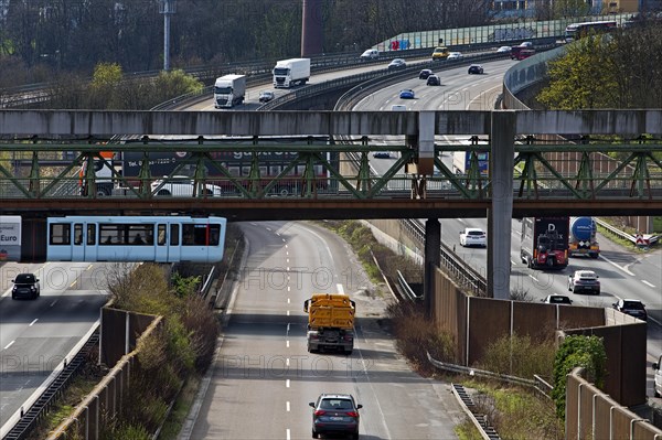 Wuppertal suspension railway crosses the A46 motorway at Sonnborner Kreuz, motorway junction, Wuppertal, North Rhine-Westphalia, Germany, Europe