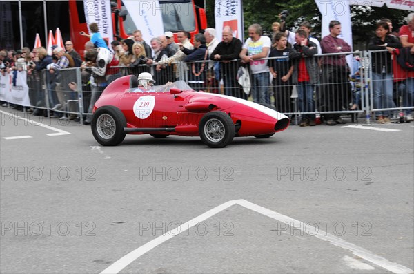A vintage racing car in red with starting number 139 at a race, SOLITUDE REVIVAL 2011, Stuttgart, Baden-Wuerttemberg, Germany, Europe