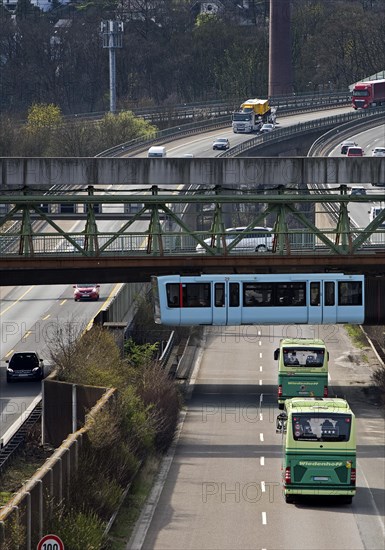 Wuppertal suspension railway crosses the A46 motorway at Sonnborner Kreuz, motorway junction, Wuppertal, North Rhine-Westphalia, Germany, Europe