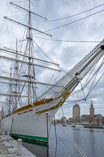 Sailing ship Duchesse Anne, boats, marina, skyscraper, houses, tower of the Hotel de Ville, town hall, Dunkirk, France, Europe