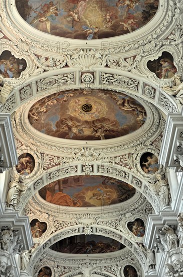 St Stephen's Cathedral, Passau, Opulent ceiling fresco with angel figures in a baroque church, St Stephen's Cathedral, Passau, Bavaria, Germany, Europe
