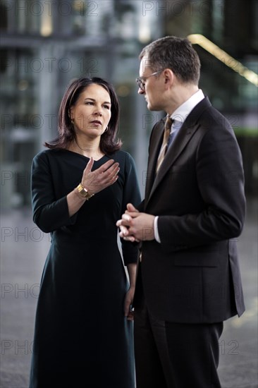 (L-R) Annalena Baerbock, Federal Foreign Minister, and Dmytro Kuleba, Foreign Minister of Ukraine, photographed on the margins of a joint meeting of the North Atlantic-Ukraine Council in the format of the Foreign Ministers of the States Parties and Ukraine. Brussels, 04.04.2024. Photographed on behalf of the Federal Foreign Office