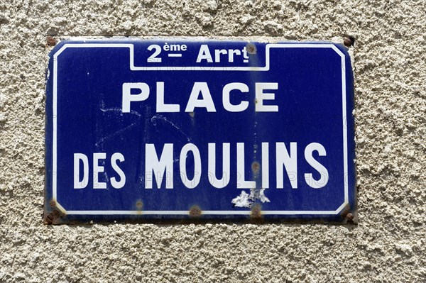 Marseille, Worn blue street sign with the inscription 'PLACE DES MOULINS' on a wall, Marseille, Departement Bouches-du-Rhone, Region Provence-Alpes-Cote d'Azur, France, Europe