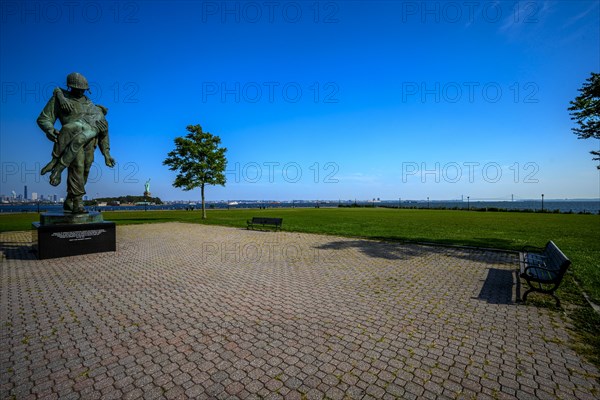 Views on New York Harbor, Manhattan and Statue of Liberty from the Liberty State Park, Jersey City, NJ, USA, USA, North America