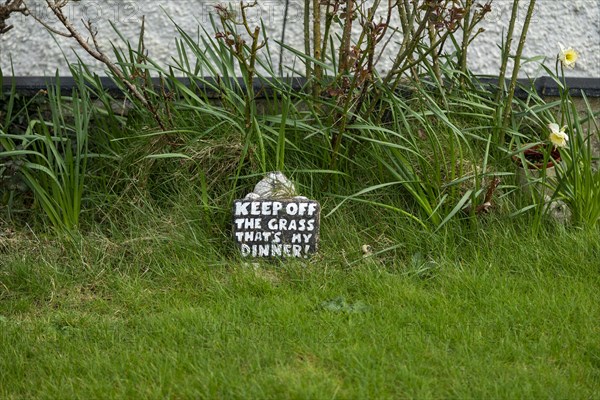 Sign indicating that grass should not be walked on, Malltraeth, Isle of Anglesey, Wales, Great Britain