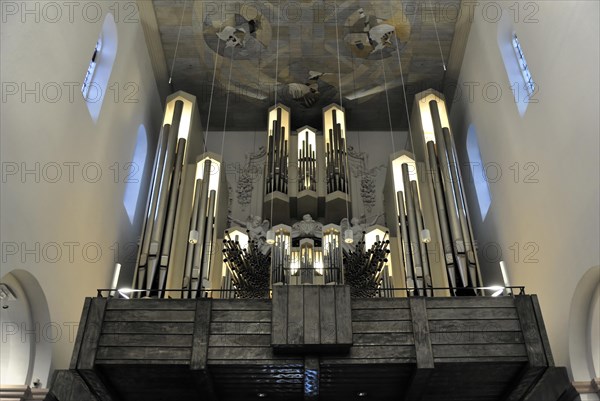 St Kilian's Cathedral, St Kilian's Cathedral, Wuerzburg, Modern organ in church interior with contemporary architecture, Wuerzburg, Lower Franconia, Bavaria, Germany, Europe