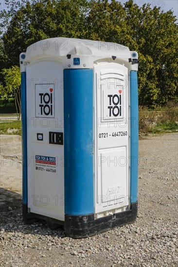 Construction site toilet, sanitary facility, toilet, mobile toilet, TOI TOI, Dixi, DIXI, Null Null, Reutlingen University campus, Reutlingen University, Texoversum, campus, Reutlingen, Baden-Wuerttemberg, Germany, Europe