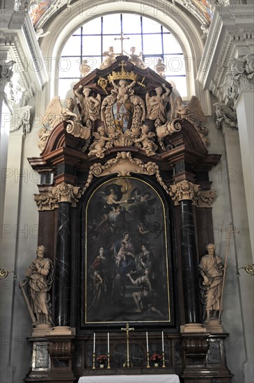 St Stephen's Cathedral, Passau, Imposing baroque altar with coat of arms, surrounded by artistic sculptures and paintings, Passau, Bavaria, Germany, Europe