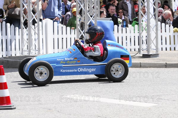 Driver in a blue racing soapbox skilfully manoeuvres on the race track, SOLITUDE REVIVAL 2011, Stuttgart, Baden-Wuerttemberg, Germany, Europe