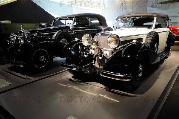 Museum, Mercedes-Benz Museum, Stuttgart, Black classic cars with chrome details in a museum, Mercedes-Benz Museum, Stuttgart, Baden-Wuerttemberg, Germany, Europe