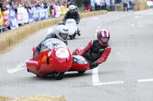 A motorbike with sidecar and concentrated racers on a race track, SOLITUDE REVIVAL 2011, Stuttgart, Baden-Wuerttemberg, Germany, Europe