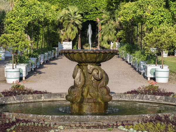 Fountain at the Orangery of Belvedere Palace, UNESCO World Heritage Site Classical Weimar, Weimar, Thuringia, Germany, Europe