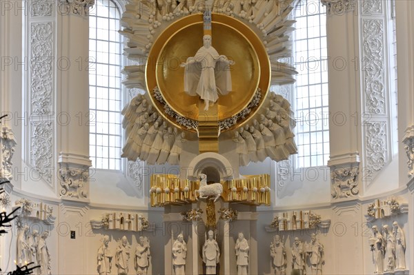 St Kilian's Cathedral, St Kilian's Cathedral, Wuerzburg, Several statues of saints under a baroque-style dome decorated with gold, Wuerzburg, Lower Franconia, Bavaria, Germany, Europe