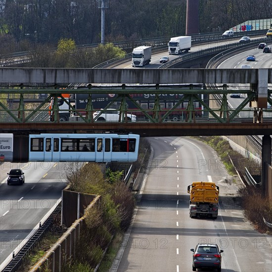 Wuppertal suspension railway crosses the A46 motorway at Sonnborner Kreuz, motorway junction, Wuppertal, North Rhine-Westphalia, Germany, Europe