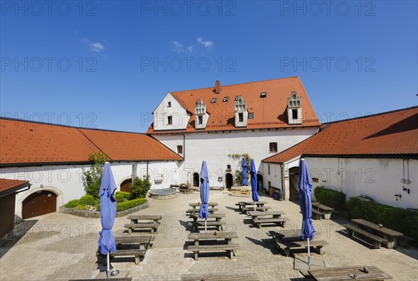 Wildenstein Castle, Spornburg, medieval castle complex, best preserved fortification from the late Middle Ages, today youth hostel, inner courtyard, castle tavern, sunshades, wooden tables, seating, historic buildings, architecture, Leibertingen, Sigmaringen district, Swabian Alb, Baden-Wuerttemberg, Germany, Europe