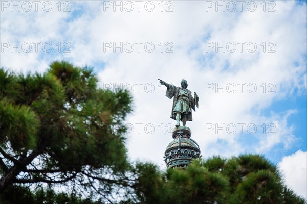 Columbus Column at the end of the Ramblas, Christopher Columbus points towards the New World, Barcelona, Spain, Europe