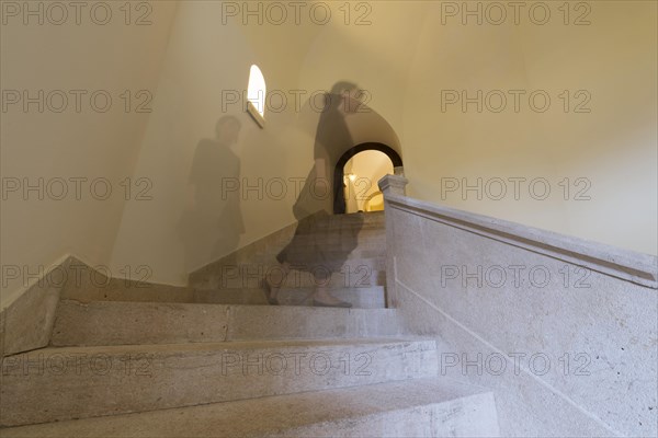 Woman in Long Exposure Walking the Stairs with Windows. | MR:yes Maria-CH-02-05-2023