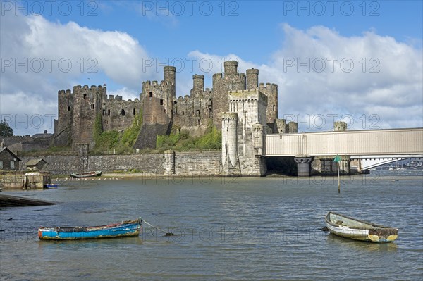 Fishing boats, castle, bridge, Conwy, Wales, Great Britain