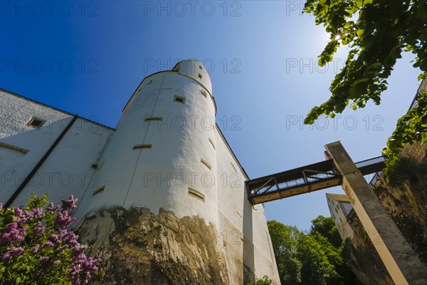 Wildenstein Castle, Spornburg, medieval castle complex, best preserved fortress from the late Middle Ages, entrance, access, bridge, today youth hostel, historic buildings, architecture, Leibertingen, Sigmaringen district, Swabian Alb, Baden-Wuerttemberg, Germany, Europe