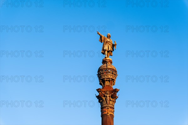 Columbus Column at the end of the Ramblas, Christopher Columbus points towards the New World, Barcelona, Spain, Europe