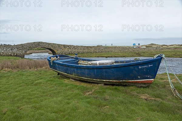 Stone bridge, fishing boat, Aberffraw, Isle of Anglesey, Wales, Great Britain