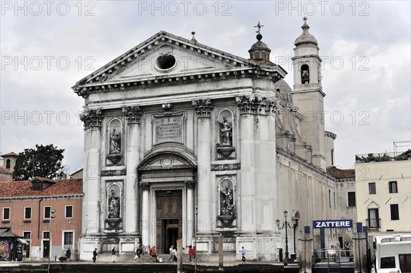 Church of San Maria della Rosario, built in 1726, 1743, Fondamenta Zattere, Canale della Giudecca, Baroque church in Italy in front of a cloudy sky, Venice, Veneto, Italy, Europe