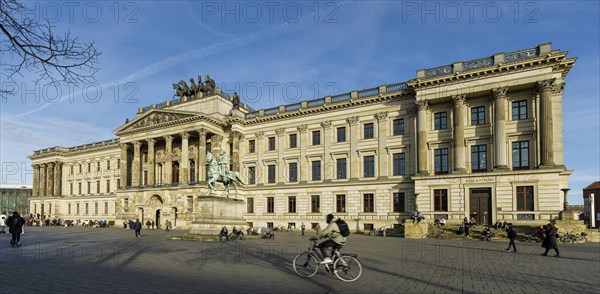 Reconstruction of Brunswick Castle, today the Schloss arcades shopping centre, equestrian statue of Duke Friedrich Wilhelm (1771-1815), Brunswick, Lower Saxony, Germany, Europe